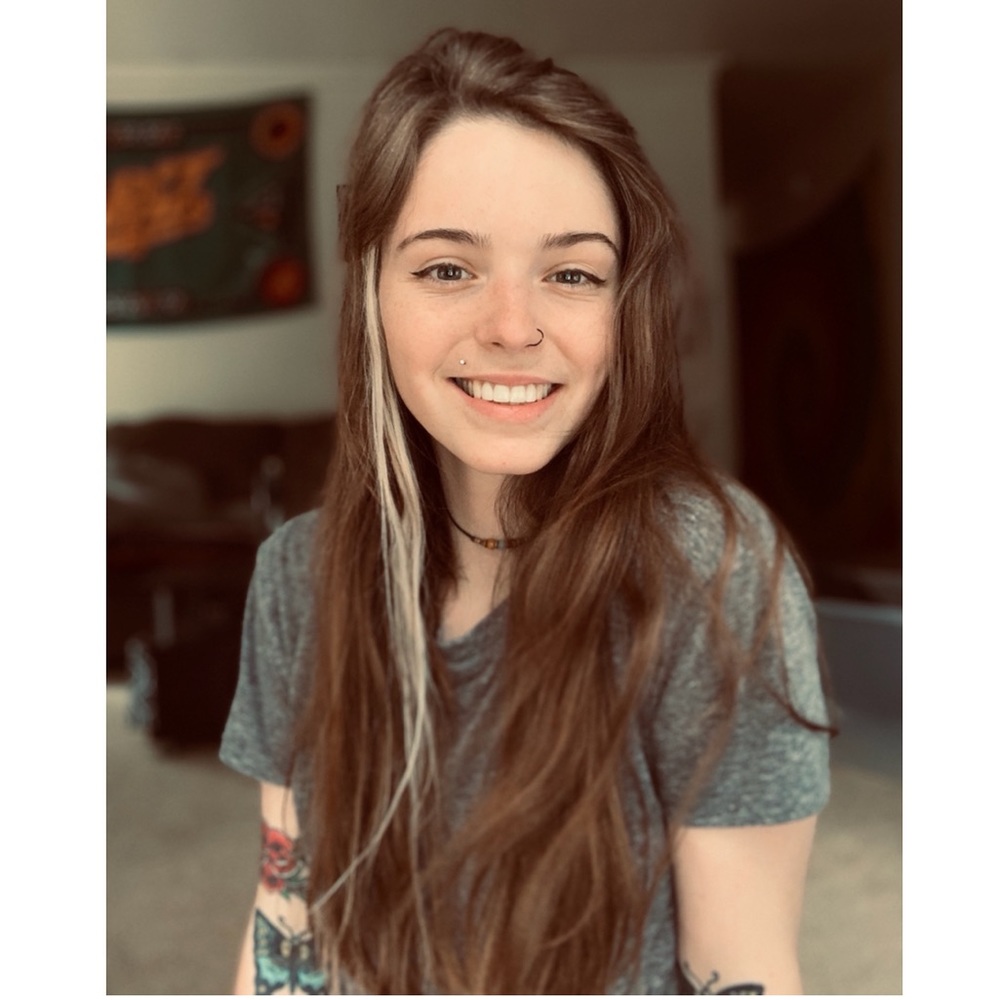 Meet your Posher, Lexi